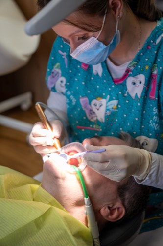 Ošetření dentální hygieny v praxi Kindent